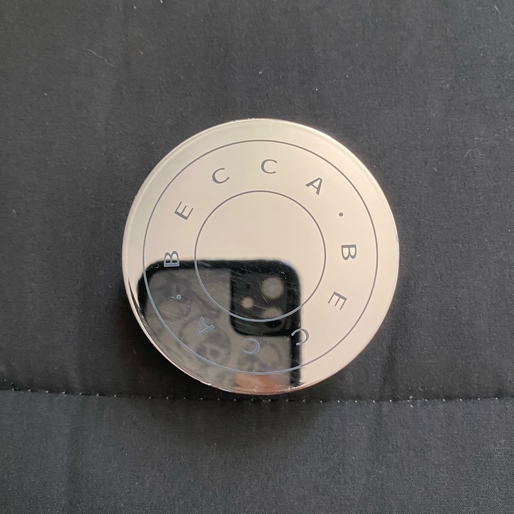 Becca hydra-mist set & refresh powder